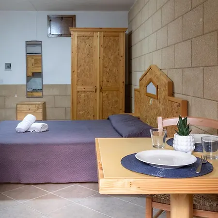 Monolocale5 Esterno - Frassanito Apartman